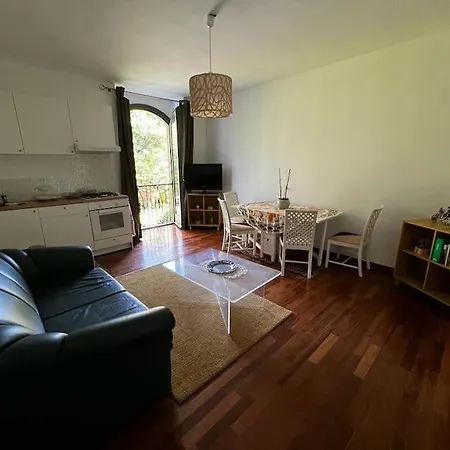 Apartment In Storica
