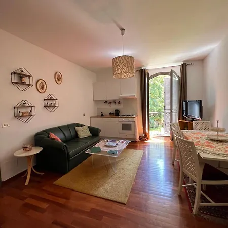 Apartment In Storica *